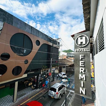 סנטה רוזה דה כבאל Hotel Fermin מראה חיצוני תמונה