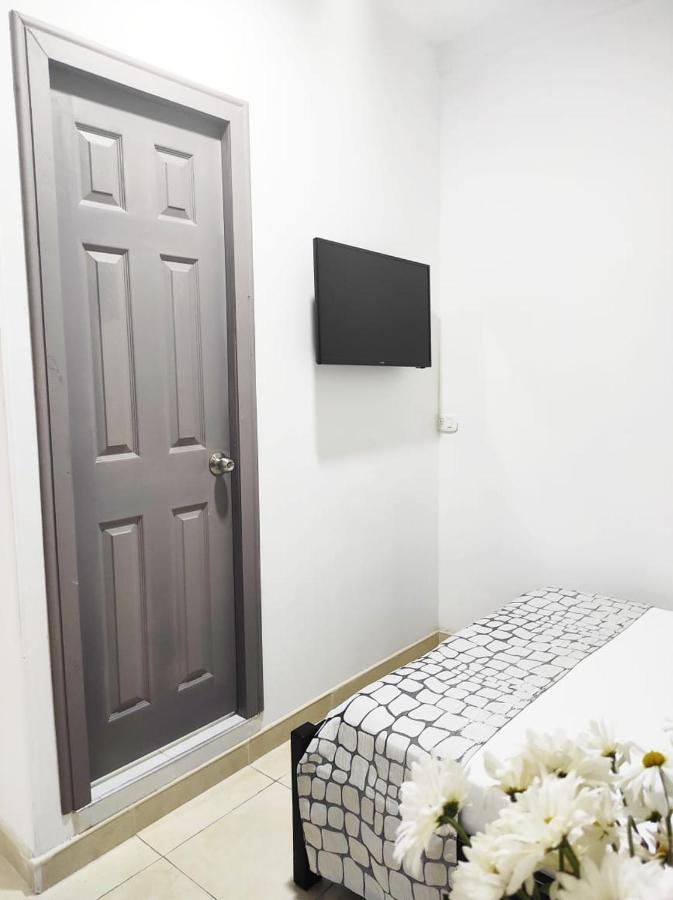 סנטה רוזה דה כבאל Hotel Fermin מראה חיצוני תמונה