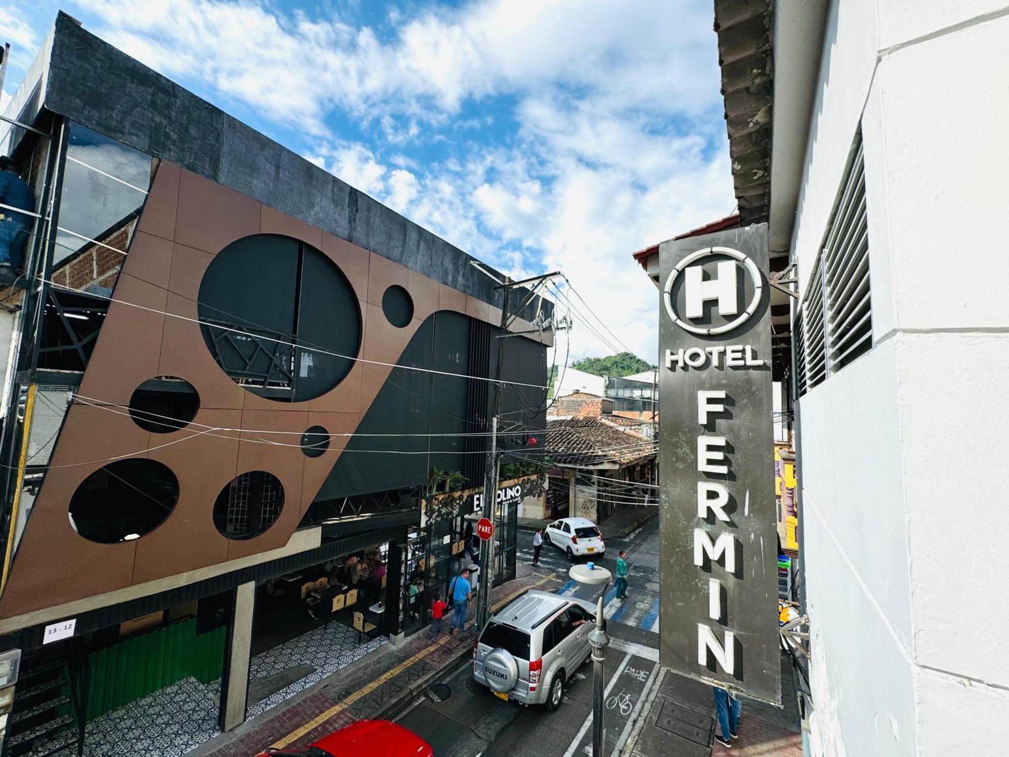 סנטה רוזה דה כבאל Hotel Fermin מראה חיצוני תמונה